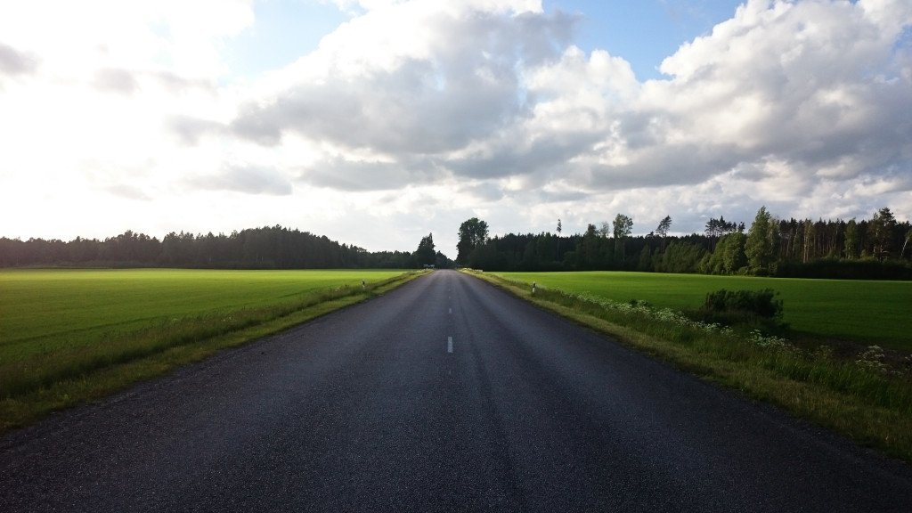 Maantee Kesk-Eestis